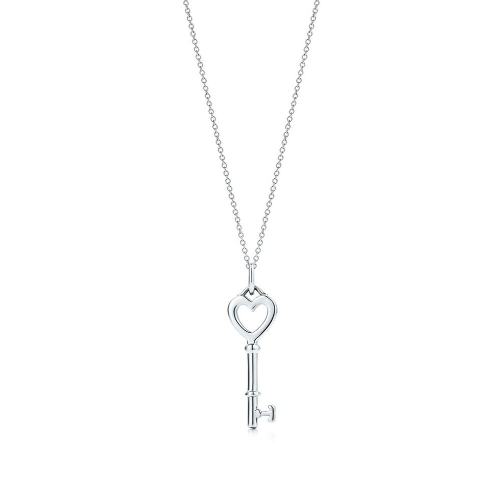 ***SALE*** Tiffany & Co Heart Key Pendant Necklace